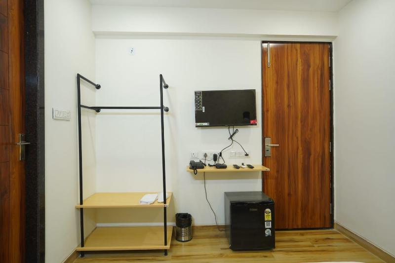 Hotel Anugya - image 8
