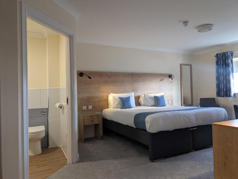 Southview Park Hotel - image 44
