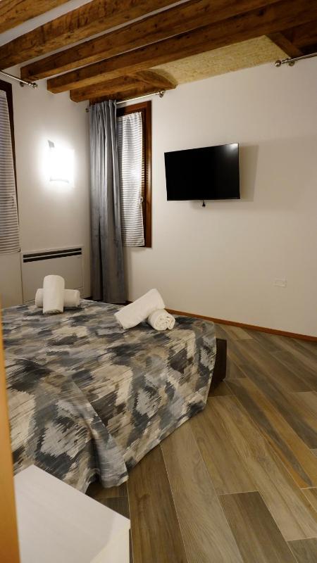 Cozy Apartment - image 11