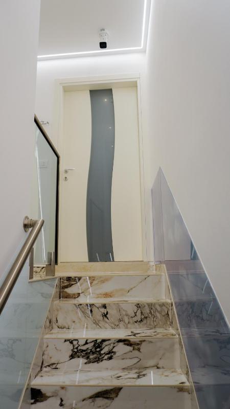 Cozy Apartment - image 12