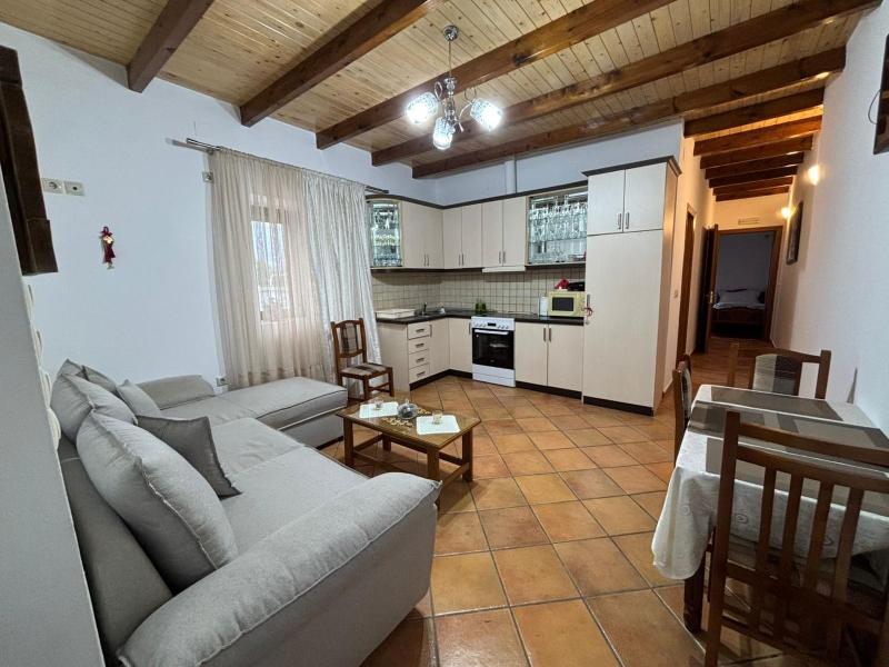 NoMad House-entire house at your disposal4 guests - image 14