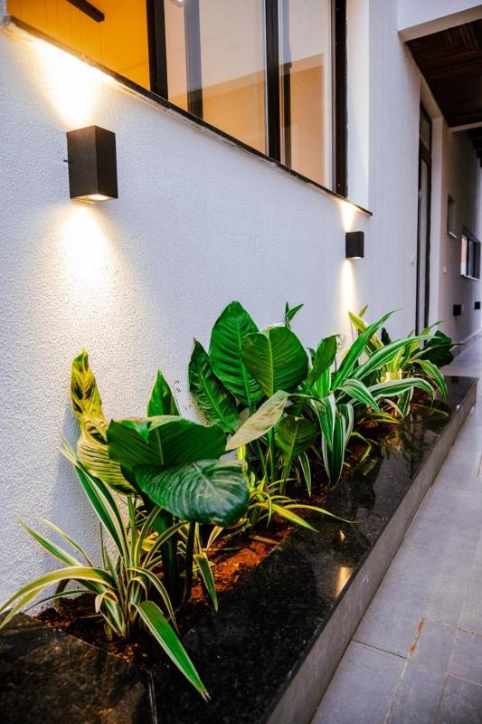 Rivieira Apartments - image 15