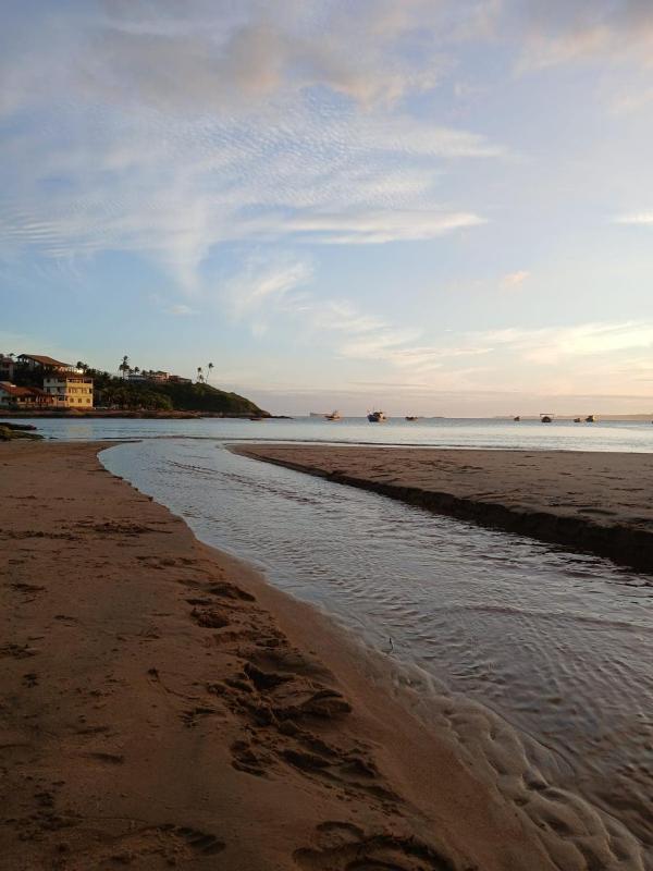 Casa da Vila charmosa e espaçosa fica a 150 metros da praia das castanheiras - image 4