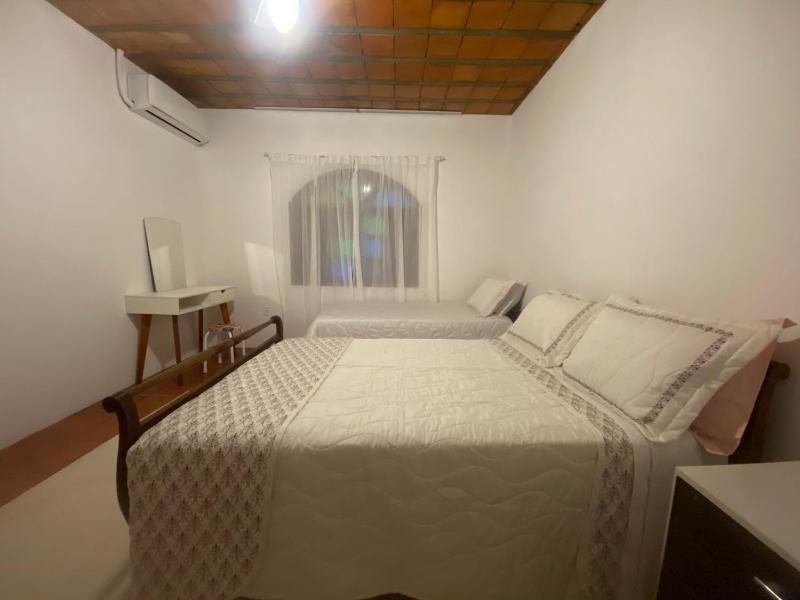 Casa da Vila charmosa e espaçosa fica a 150 metros da praia das castanheiras - image 20