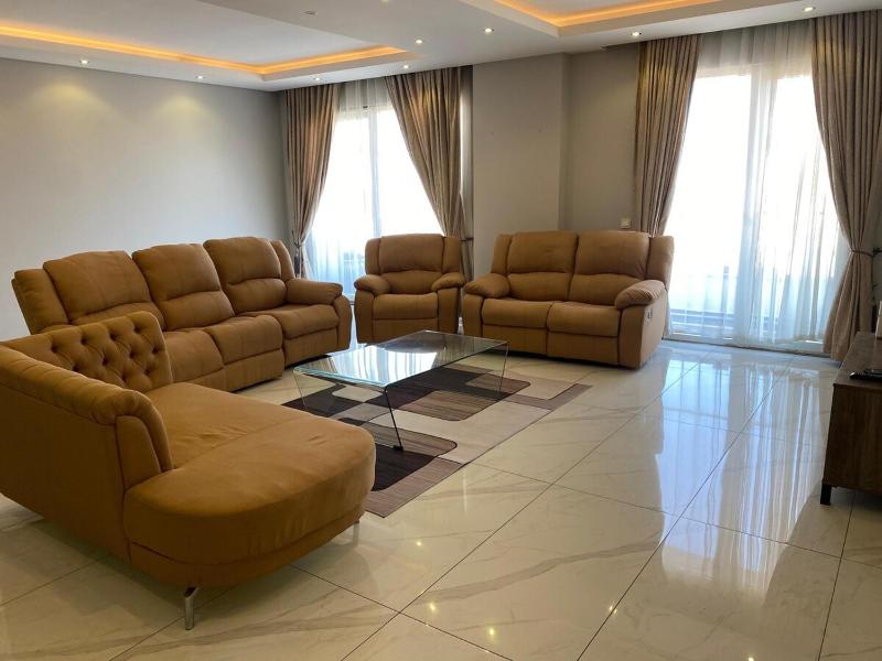 Ocean Breeze Apartment - image 2