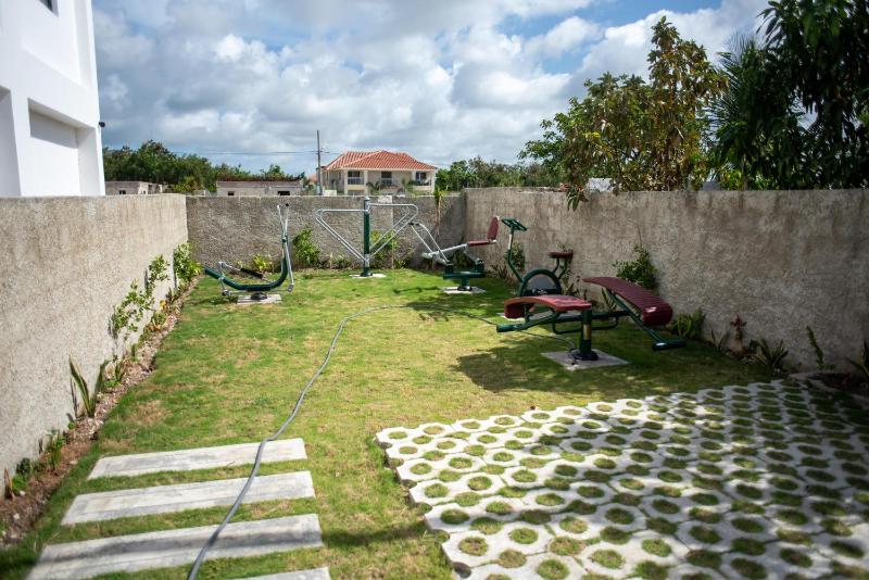 Luxstay Blue sky - image 11