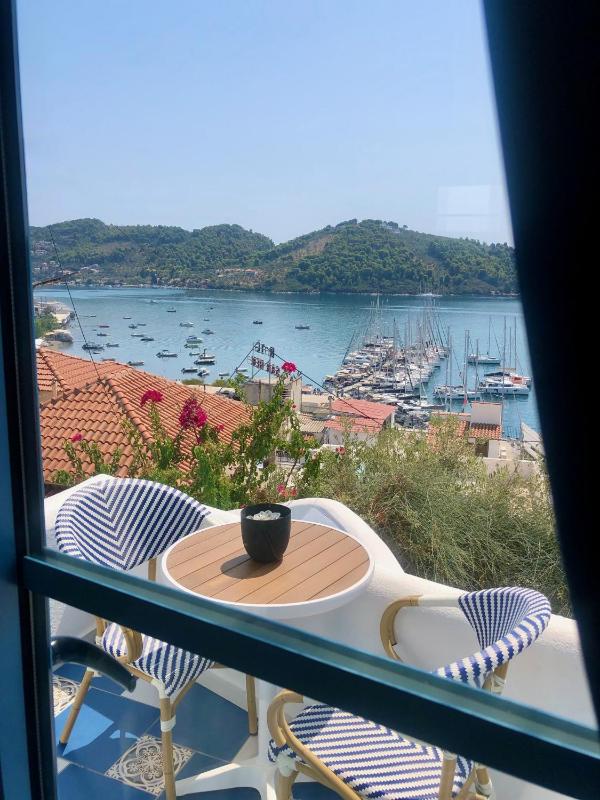 Oikies Skiathos - image 41