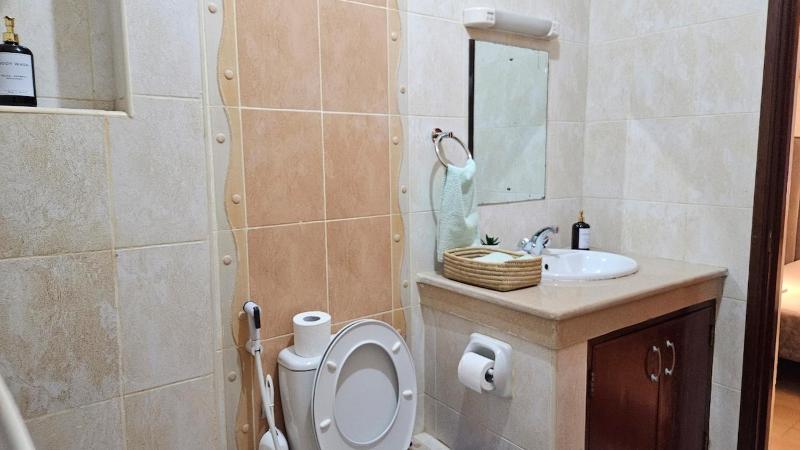 Charming 2br Seaview Apartment Swimming Pool Nyali - image 13
