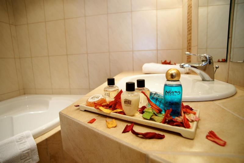 Double Room with King Size Bed image 2