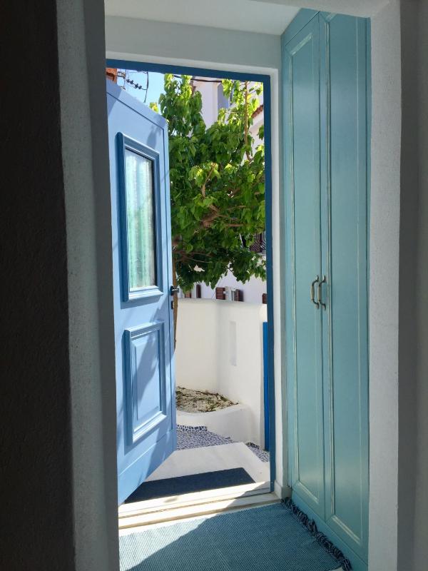 Oikies Skiathos - image 35