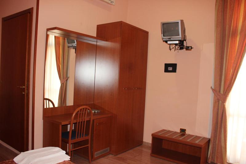 Quintuple Room image 4