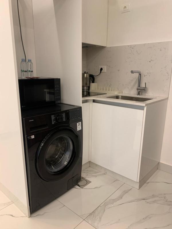 Boulevard Comfort Haven apt with stunning veiw - image 15