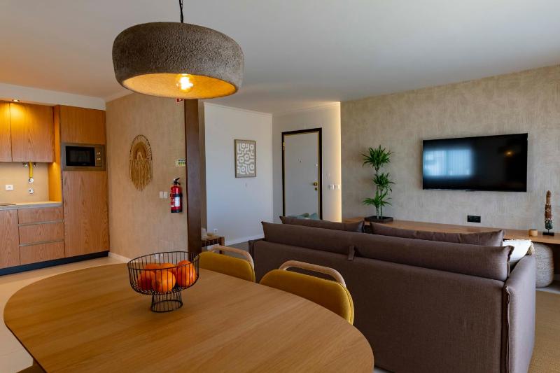 Home Sweet Praia Penthouse - image 32