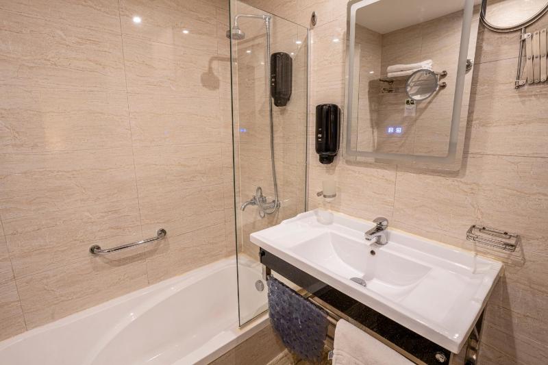 P Quattro Relax Hotel - image 4