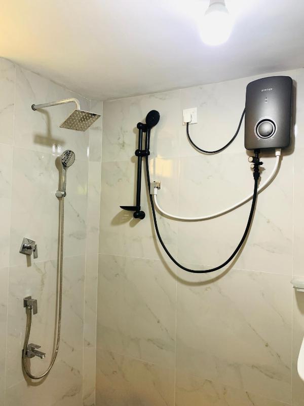 D2 Villa - image 17