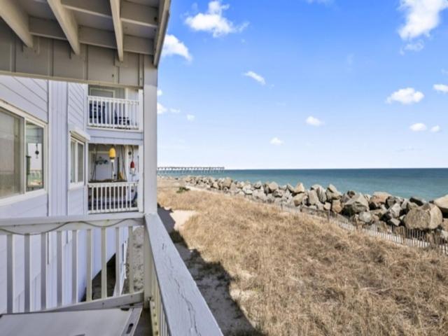 A Sea Escape villa - image 14