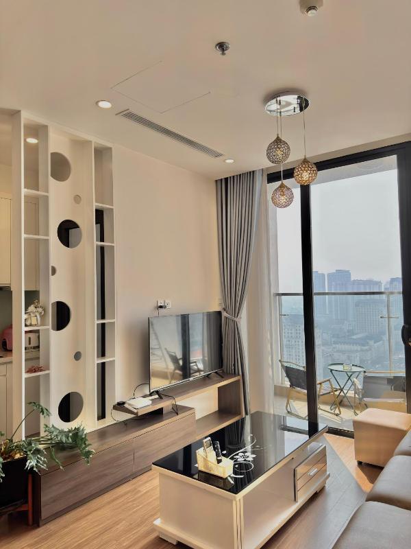Apartment Vinhomes Skylake by CitiHome - image 1