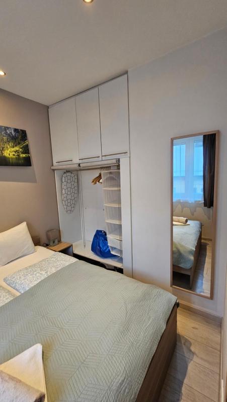 B8 Apartment close to Great Market Hall - image 13