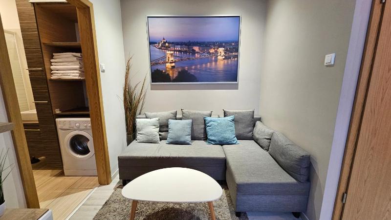 B8 Apartment close to Great Market Hall - image 6