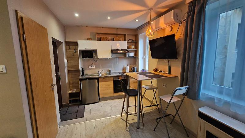 B8 Apartment close to Great Market Hall - image 10
