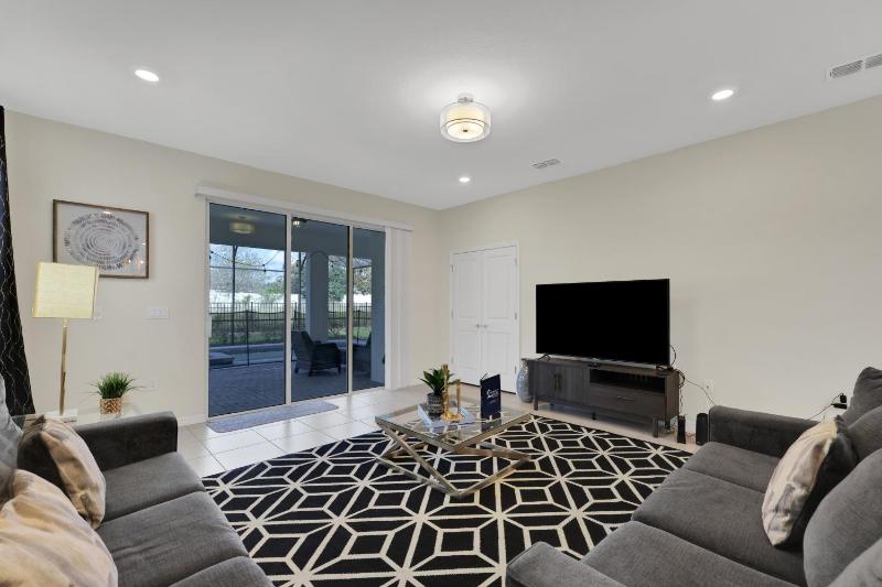 3931LA-Windsor Island Resort home - image 4