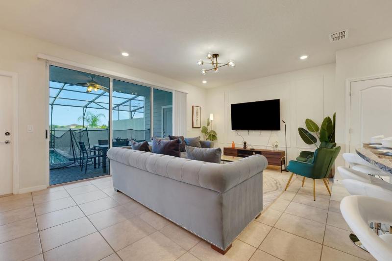 7589OSL-Solterra Resort townhouse - image 46