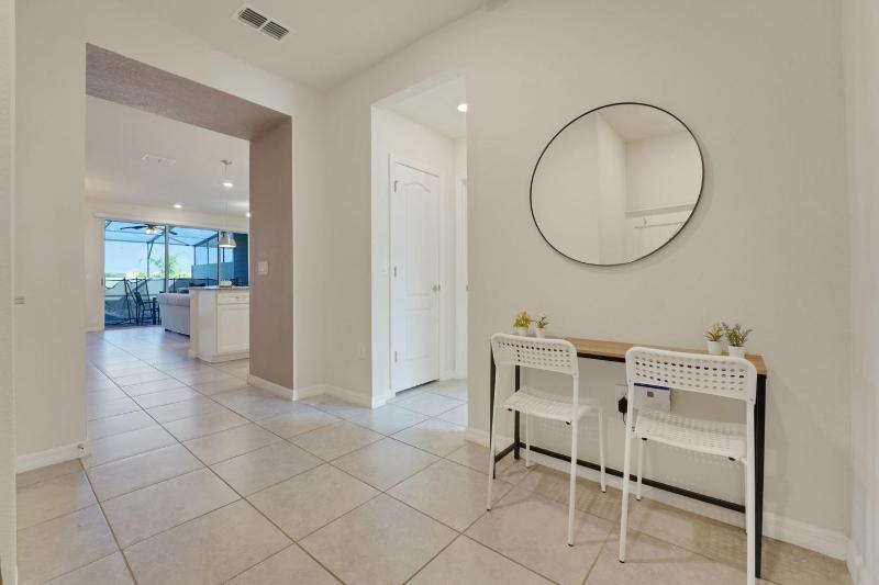 7589OSL-Solterra Resort townhouse - image 25
