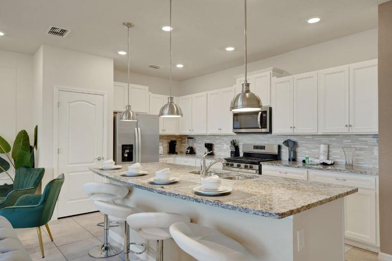 7589OSL-Solterra Resort townhouse - image 12