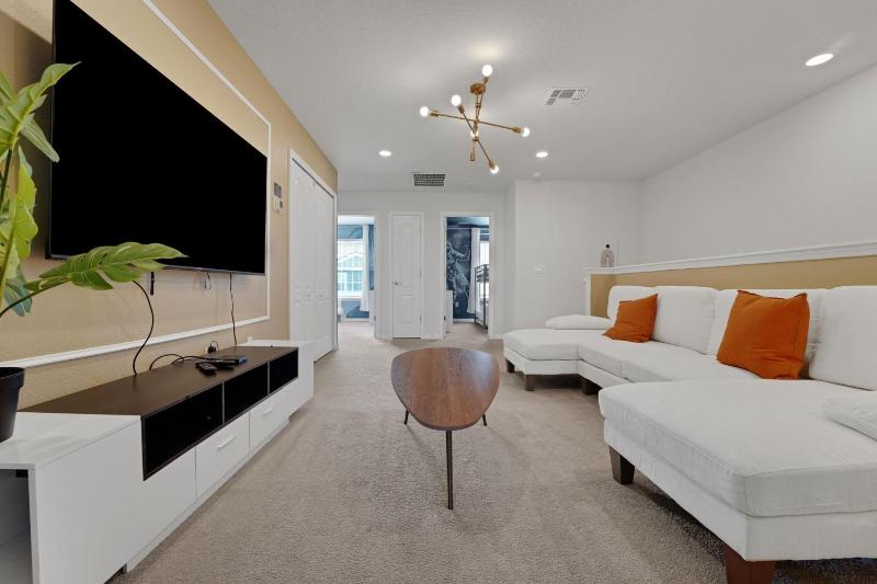 7589OSL-Solterra Resort townhouse - image 42