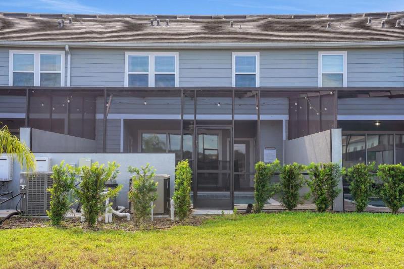 7589OSL-Solterra Resort townhouse - image 8