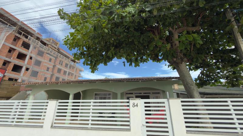Casa com 4 quartos a 300m do mar da Praia de Palmas - image 24