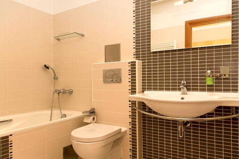 Comfort Double Room with Balcony image 2