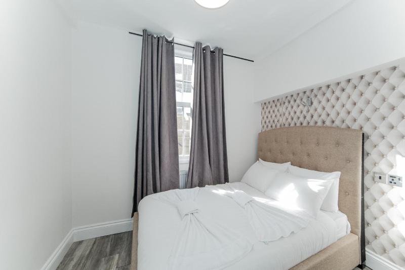One-Bedroom Apartment (4 Adults) image 4