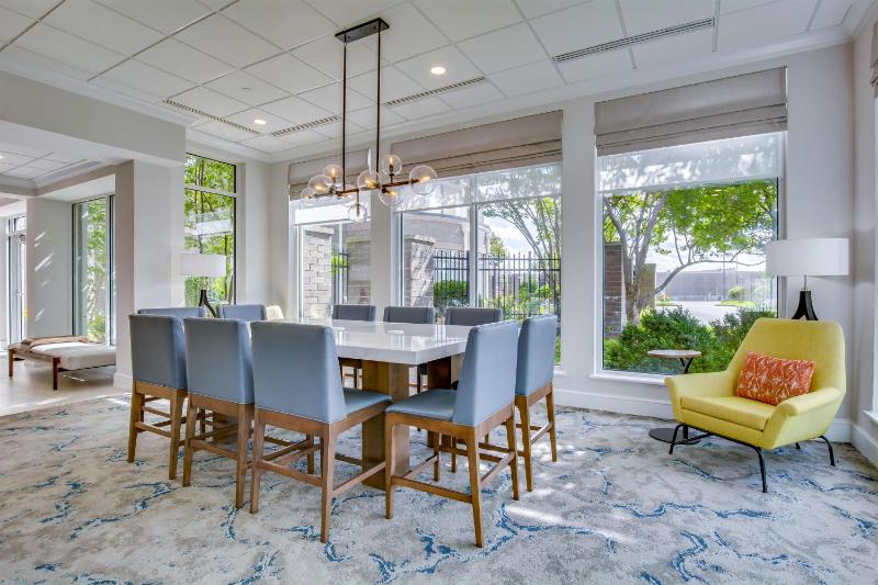 Hilton Garden Inn Louisville Airport - image 14