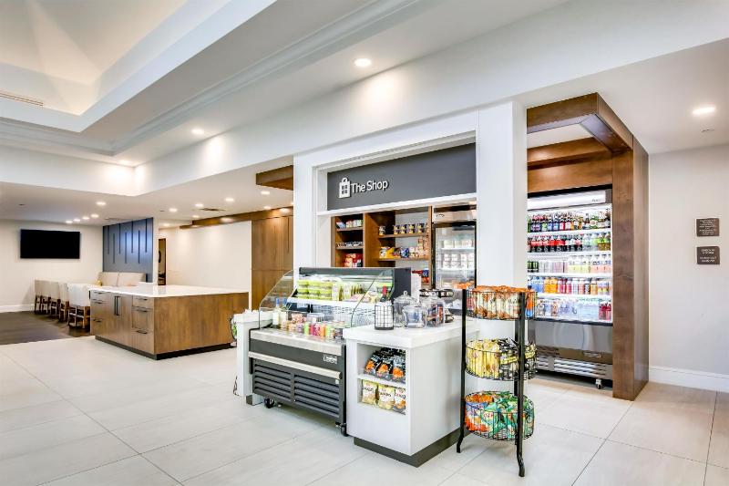 Hilton Garden Inn Louisville Airport - image 30