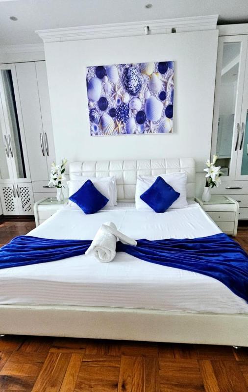 Premium Residence - image 11