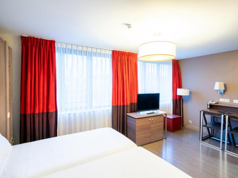 B&B HOME Caen Centre Gare - image 31