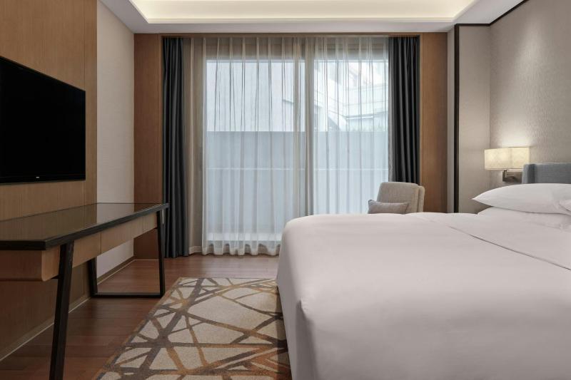 Dongguan Marriott Hotel - image 5