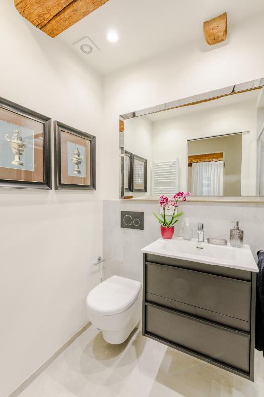 The Joia House - image 40