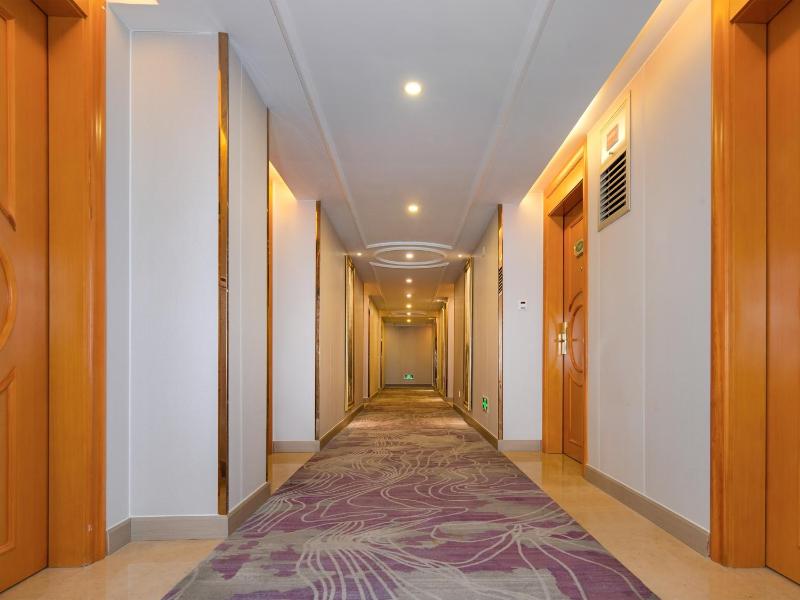 Vienna Hotel Shenzhen Longgang Vanke Li Jixiang Metro Station Branch - image 14