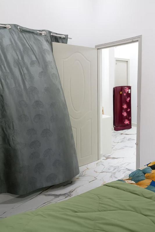 Beautiful Apartment Near Neeladri Nagar Market - image 23