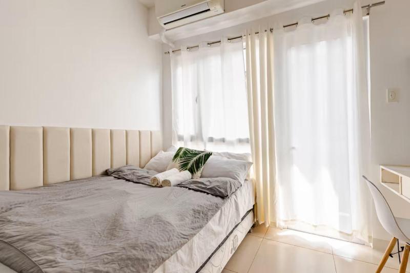 Cozy Tagaytay Condo | WiFi + Parking Option - image 19