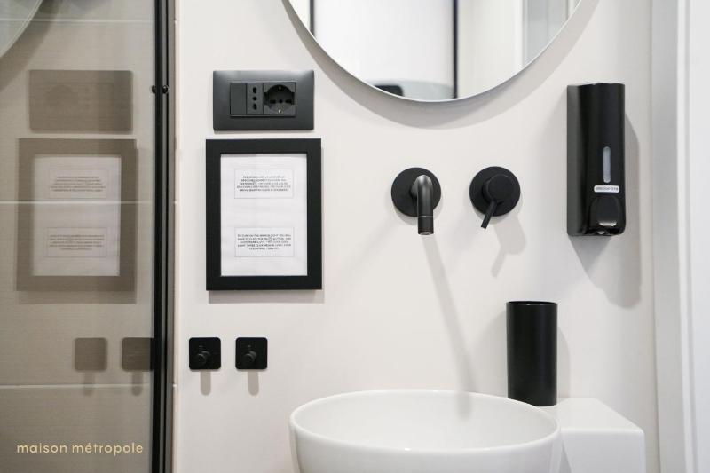 Porta Nuova Apartment - image 12