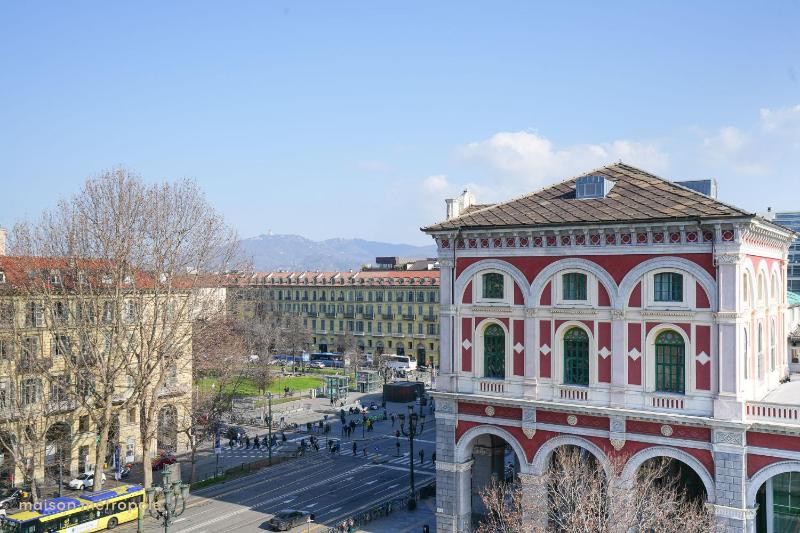 Porta Nuova Apartment - image 11