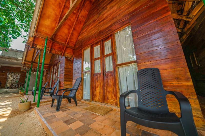 Cool Banyan Cabana - image 41