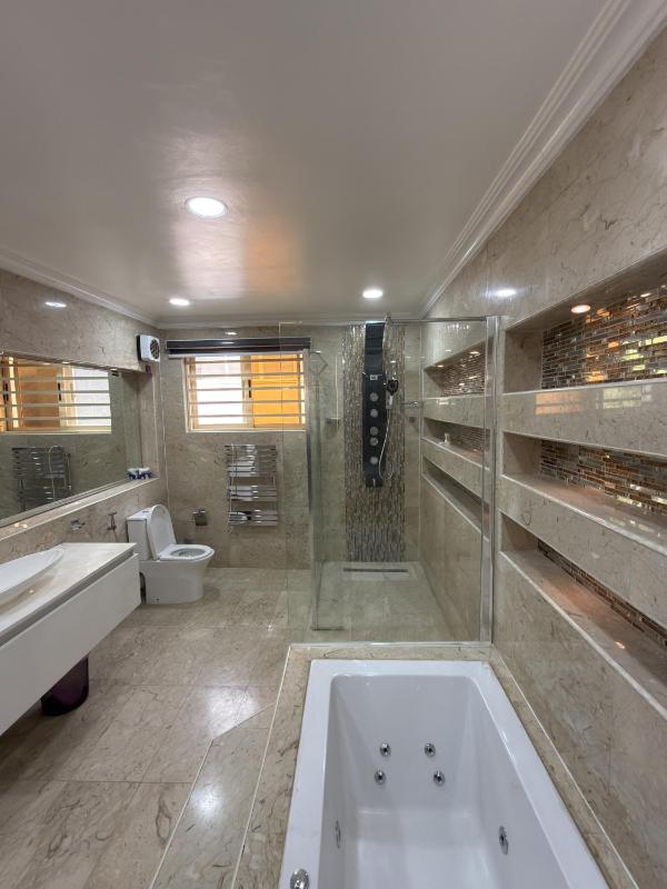 Glovis Suites - image 15