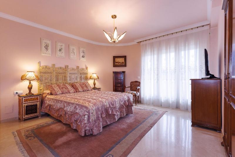 UHC Villa Pino Alto - image 38