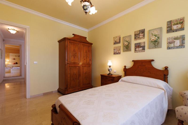 UHC Villa Pino Alto - image 10