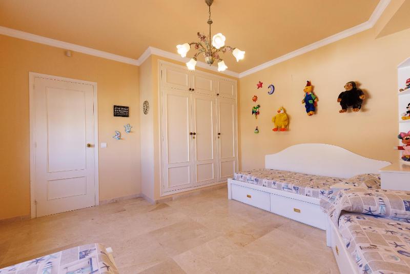 UHC Villa Pino Alto - image 5