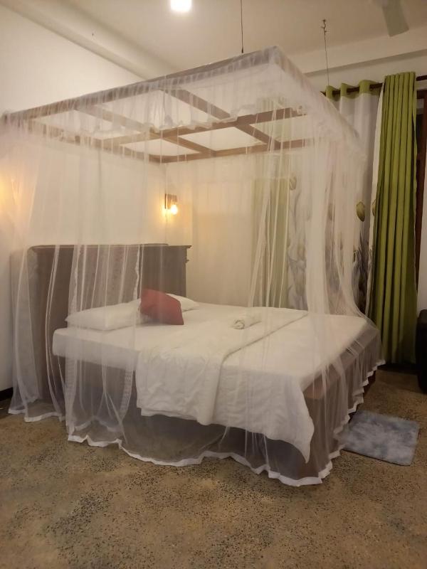 Cozy Cottage - image 12